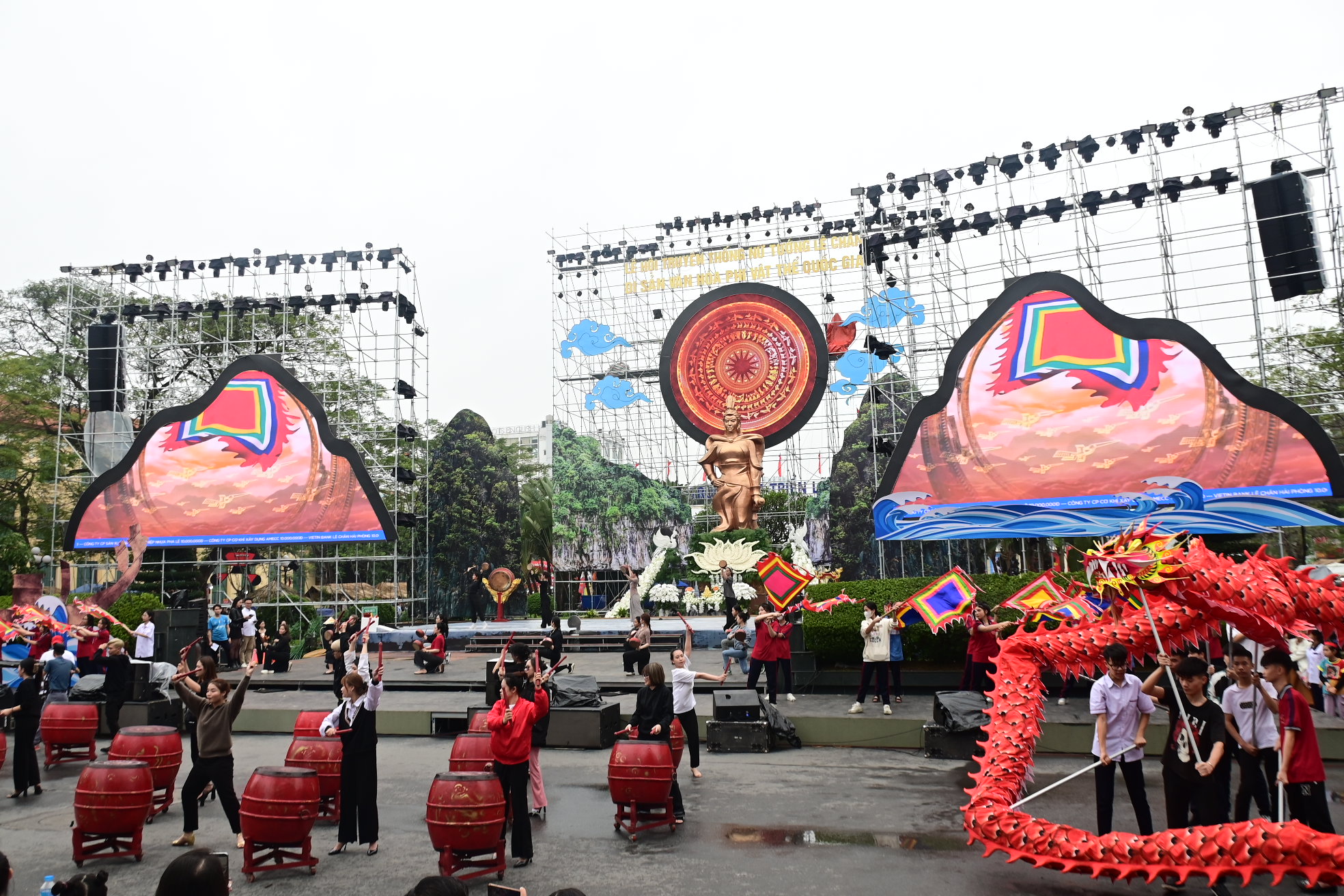 Lực lượng Công an đảm bảo an ninh trật tự Lễ hội truyền thống Nữ tướng Lê Chân năm 2024